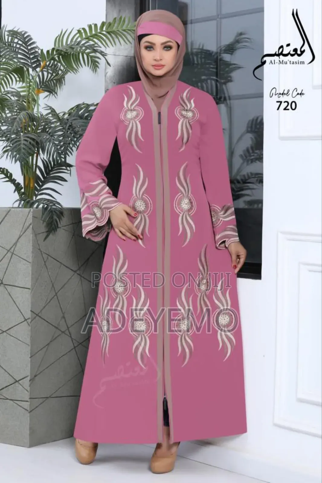 Dubai Abaya