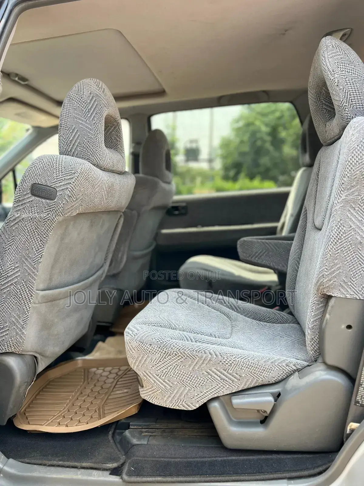 Mitsubishi SpaceWagon 2003 Silver