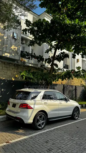 Mercedes-Benz GLE-Class GLE 400 4MATIC 2016 White