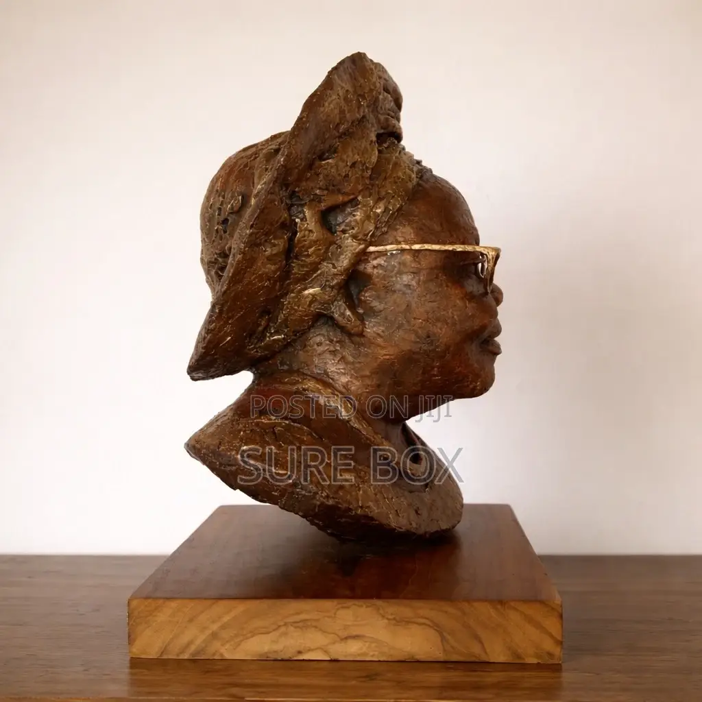 Monumental Bust Sculpture – Realistic Likeness (Commission Work)