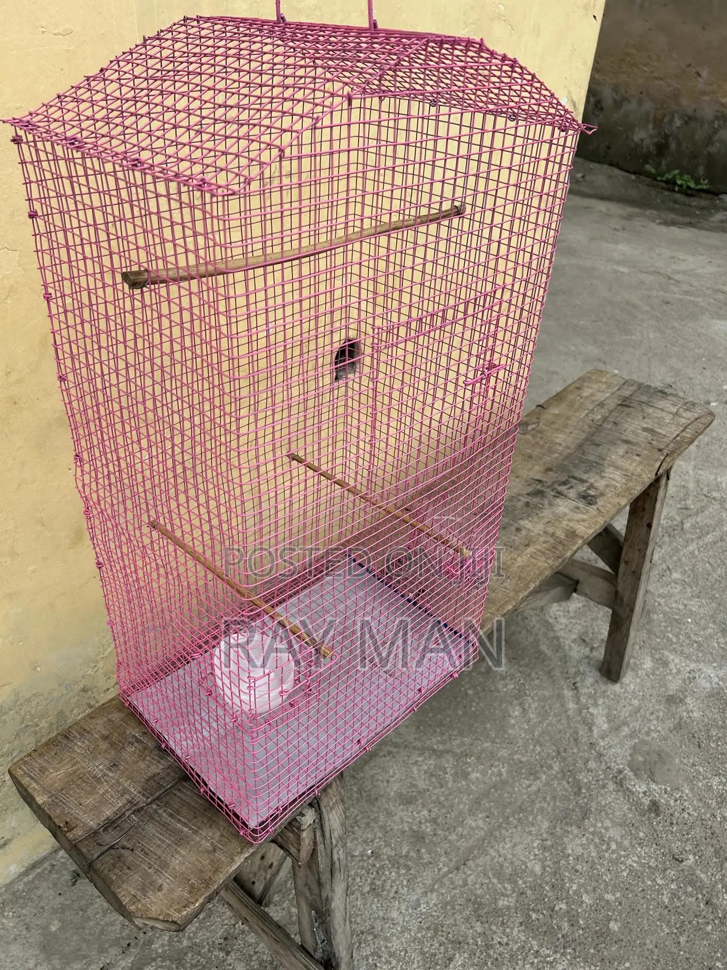 Standard Parrot Cages