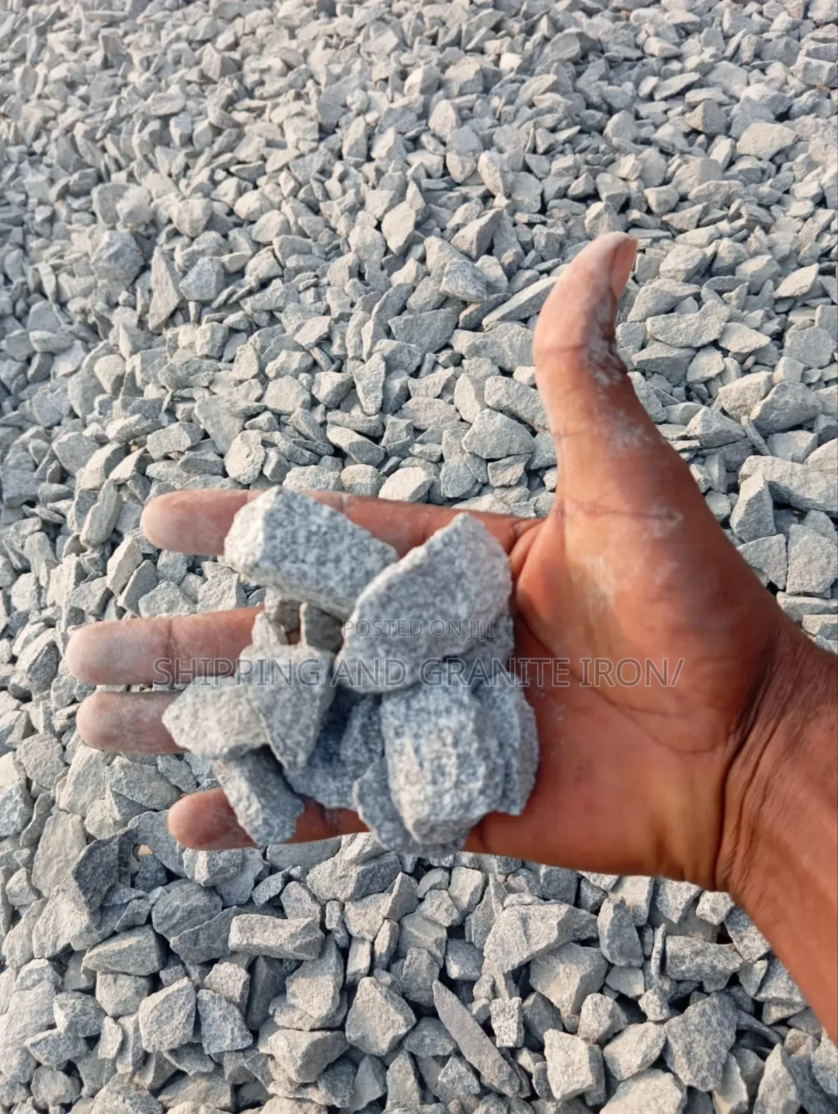 Diamond Granite and Chipping