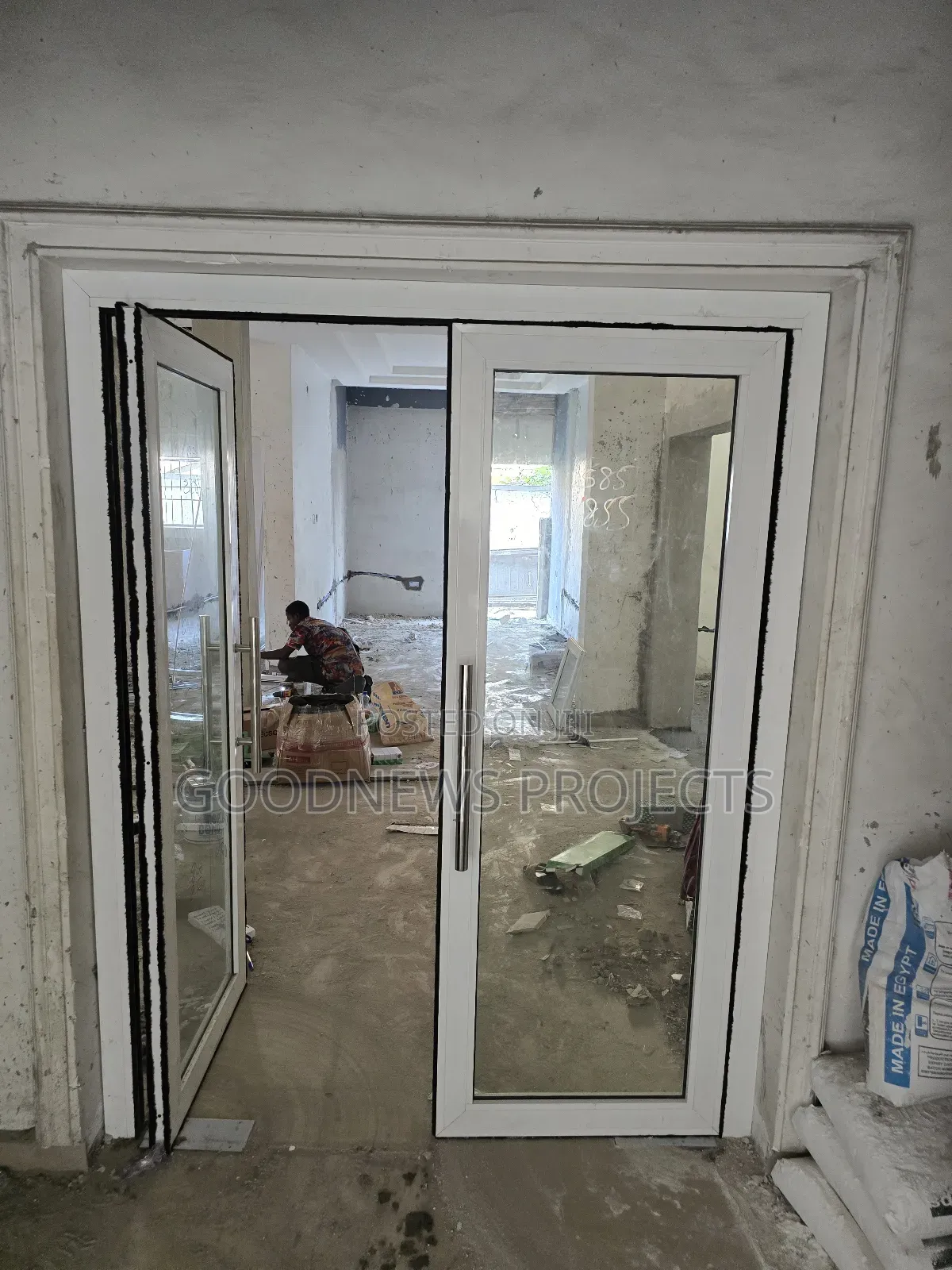 Aluminium Double Swing Door