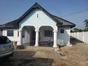5bdrm Block of Flats in Graceland Estate, Akinyele for sale