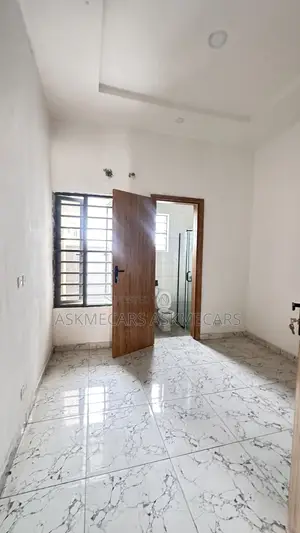 4bdrm Duplex in Harris Drive, VGC / Ajah for rent