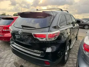 Toyota Highlander Limited V6 4x2 (3.5L 6cyl 6A) 2016 Black