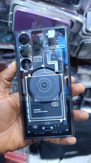 Spigen Back Case For S23 Ultra