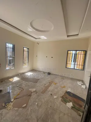 3bdrm Duplex in Dawaki for rent