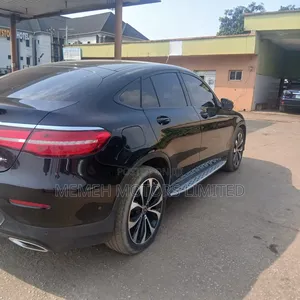 Mercedes-Benz GLC-Class 2019 Black