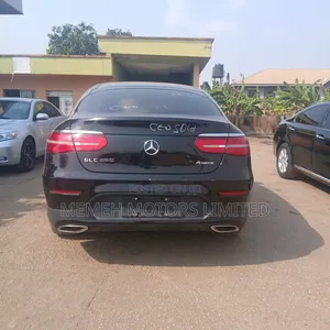 Mercedes-Benz GLC-Class 2019 Black