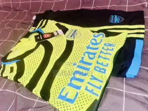 Two Piece Club Jerseys With Sizes