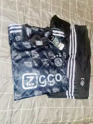 Two Piece Club Jerseys With Sizes