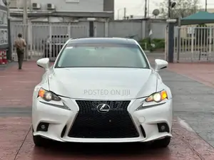 Lexus IS 2015 White