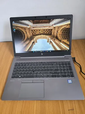 Laptop HP ZBook 15u 16GB Intel Core i7 SSD 512GB