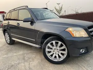 Mercedes-Benz GLK-Class 350 2010 Gray