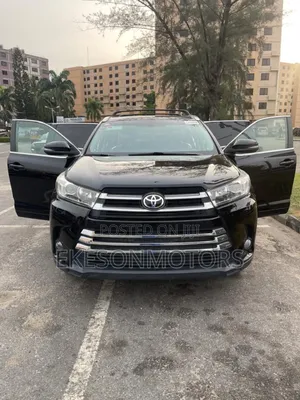 Toyota Highlander XLE V6 4x4 (3.5L 6cyl 6A) 2016 Black