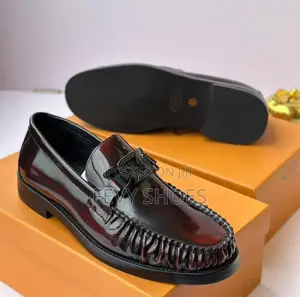Stop Wearing Average Shoesto Important Place,Upgrade to Italian Shoe