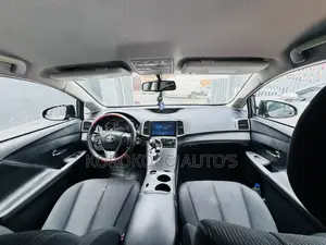 Toyota Venza LE 2013 Gray