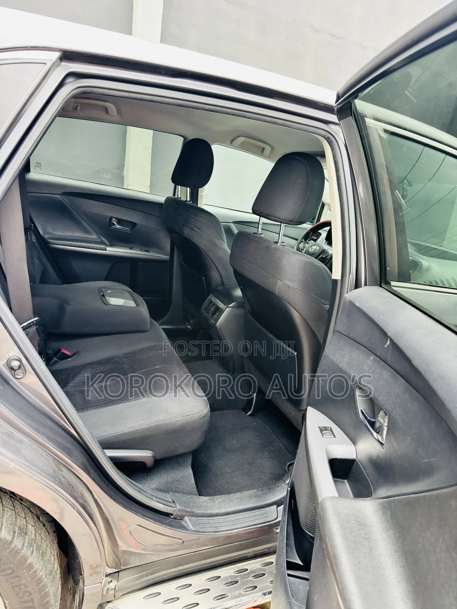 Toyota Venza LE 2013 Gray