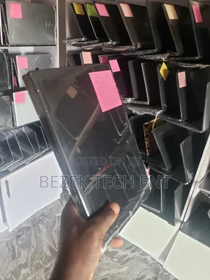 New Laptop Lenovo Yoga 11e 8GB Intel Core M3 SSD 256GB
