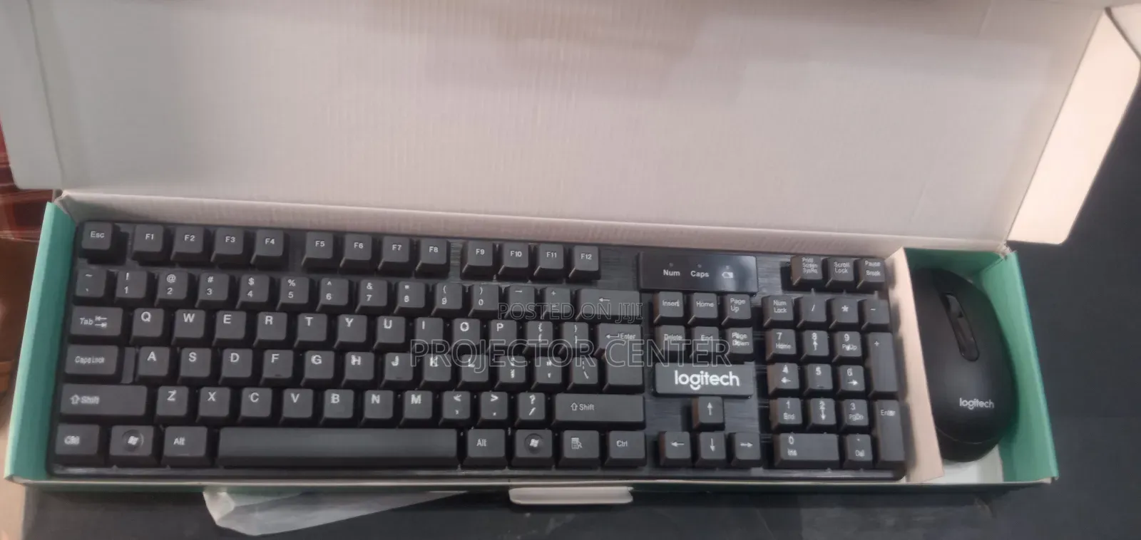 Logitech Mk290 Wireless Keyboard and Mouse