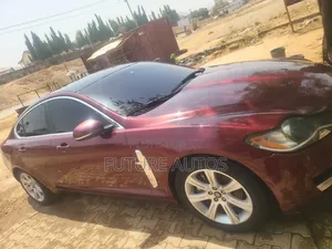 Jaguar XF 2011 Red