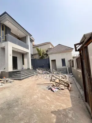 Furnished 4bdrm Duplex in Zone B for sale