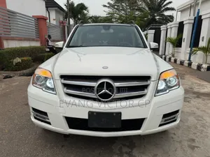 Mercedes-Benz GLK-Class 350 2011 White
