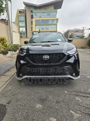 Toyota Highlander XSE 2021 Black
