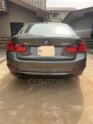 BMW 328i 2013 Brown