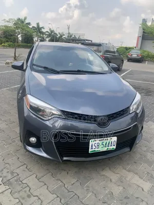 Toyota Corolla LE 4dr Sedan (1.8L 4cyl CVT) 2015 Gray