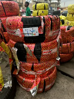 275/40/22 Rodex Brand New Tyer