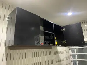 Joint Too and Bottom Kitchen Cabinet