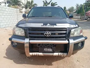 Toyota Highlander 2004 Black