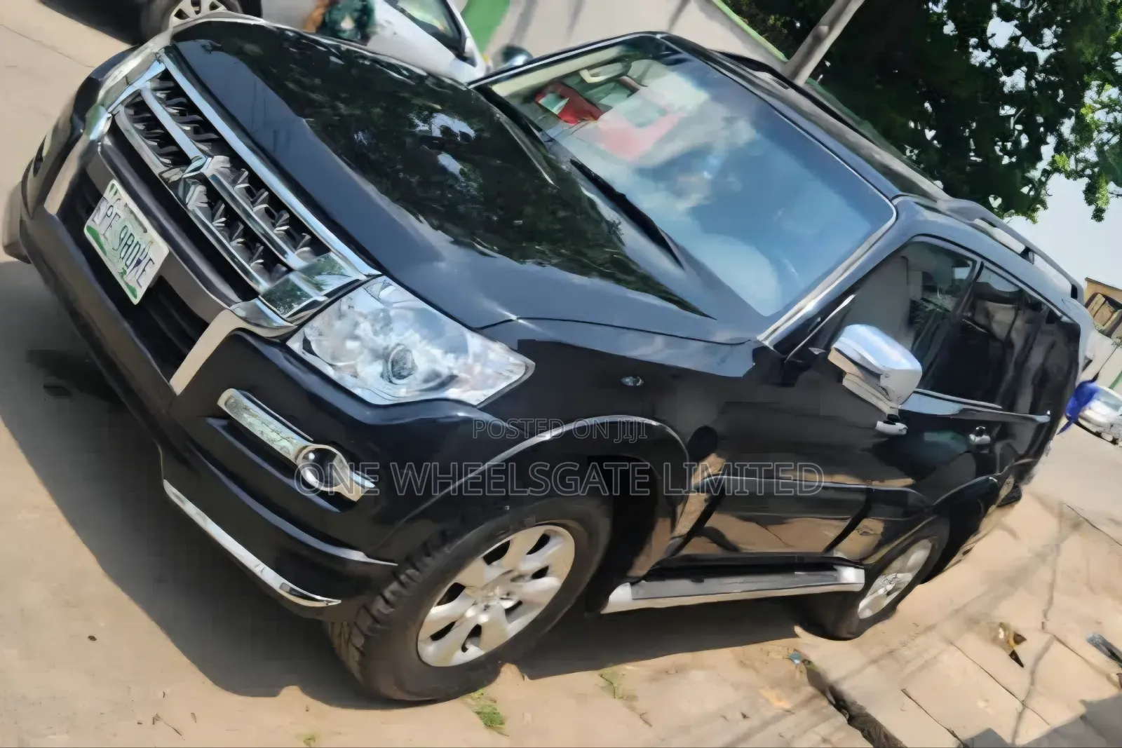 Mitsubishi Pajero 2020 Black