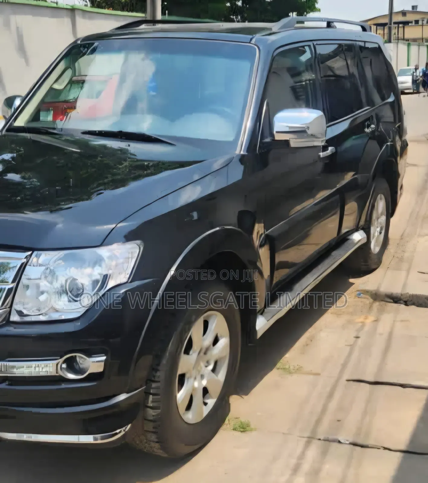 Mitsubishi Pajero 2020 Black