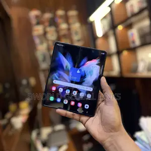 Samsung Galaxy Z Fold 3 256 GB Black