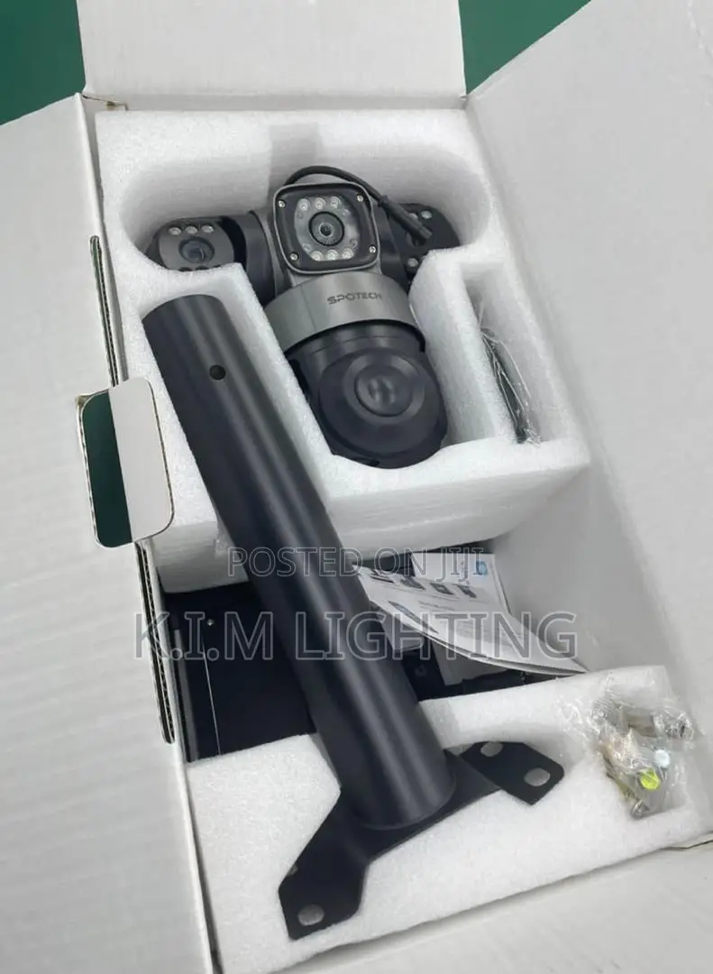 V380 Three Lens Solar Camera + Lighting