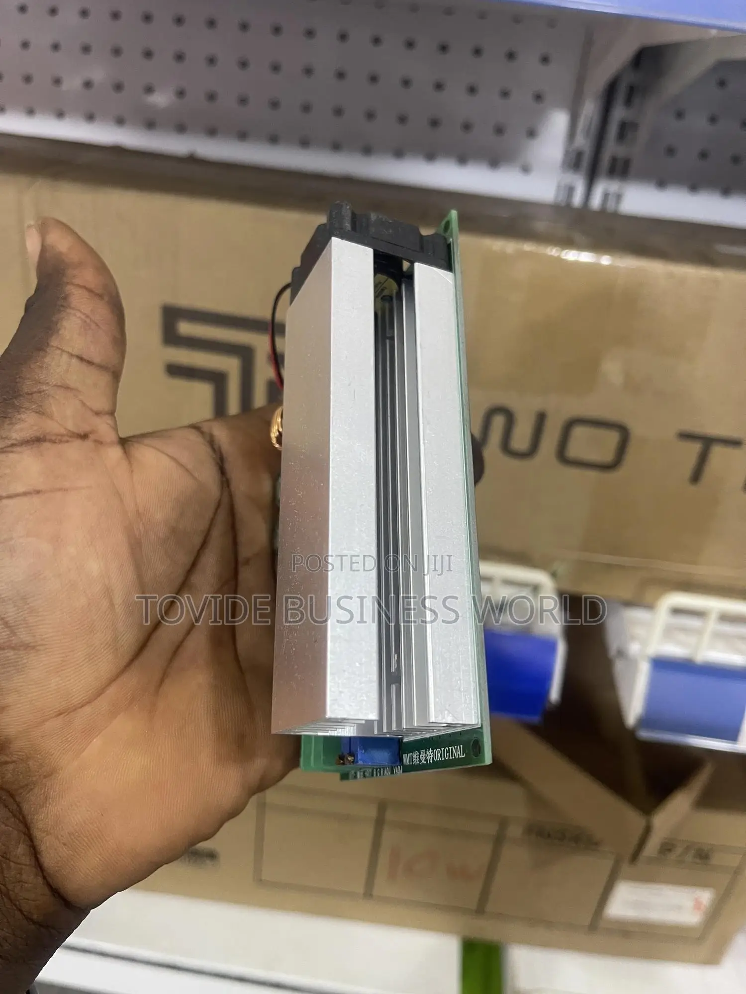 600w 20a Dc-Dc Step Down (Buck) Converter With Display – 80v Max Input