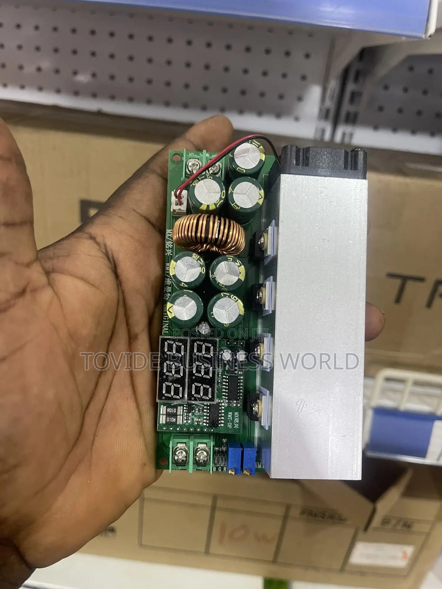 600w 20a Dc-Dc Step Down (Buck) Converter With Display – 80v Max Input