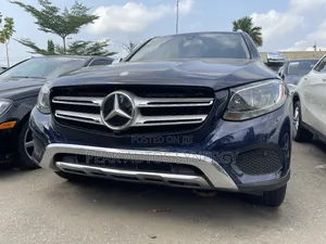 Mercedes-Benz GLC-Class 2016 Blue