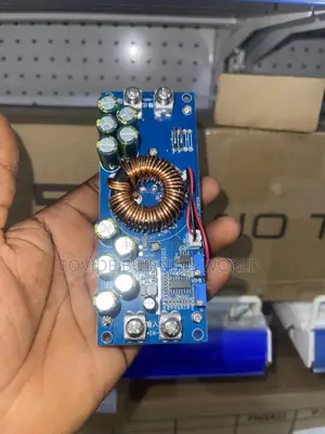 1000w 28a Dc-Dc Step Down (Buck) Converter With Cooling Fan