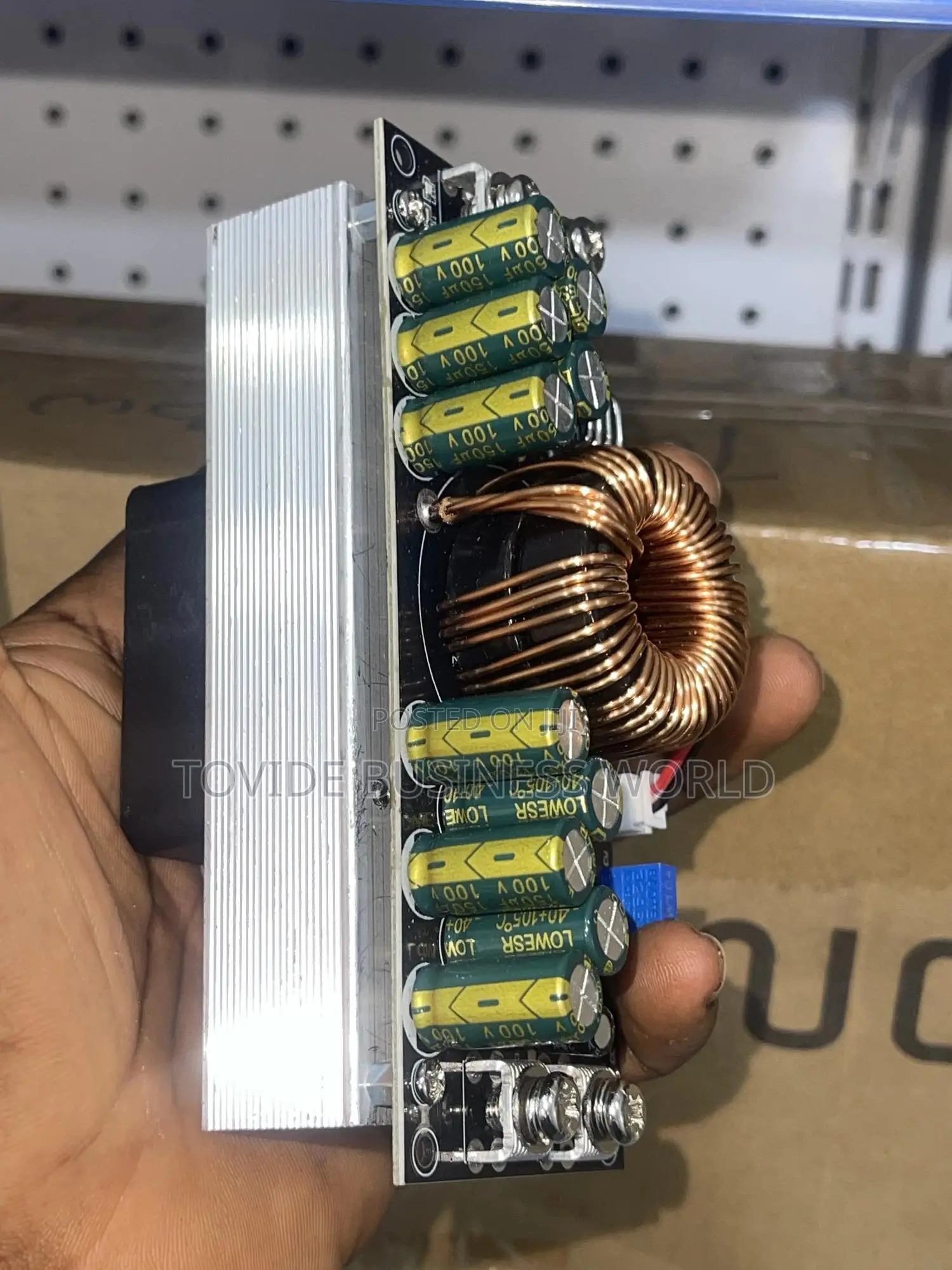 1500w 50a Dc-Dc Step Down (Buck) Converter With Cooling Fan