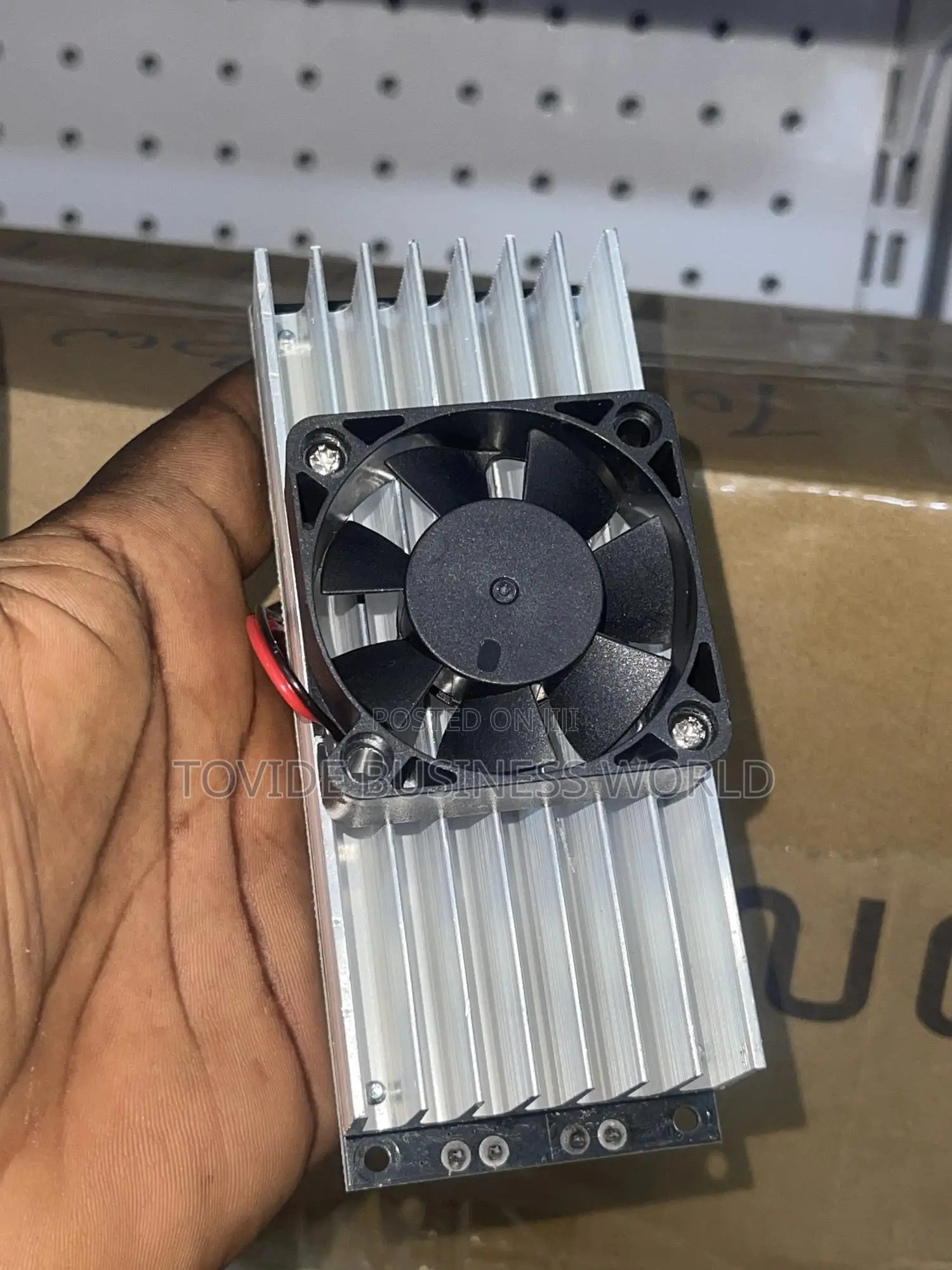 1500w 50a Dc-Dc Step Down (Buck) Converter With Cooling Fan
