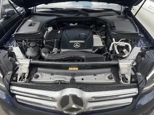 Mercedes-Benz GLC-Class 2016 Blue