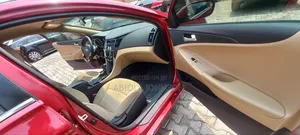Hyundai Sonata Limited 4dr Sedan (2.0L 4cyl Turbo 6A) 2014 Red