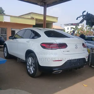 Mercedes-Benz GLC-Class 2022 White