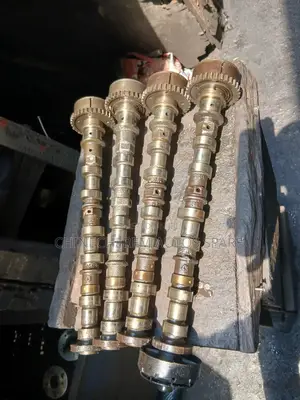 Tokunbo Camshaft 3.6 Chrysler