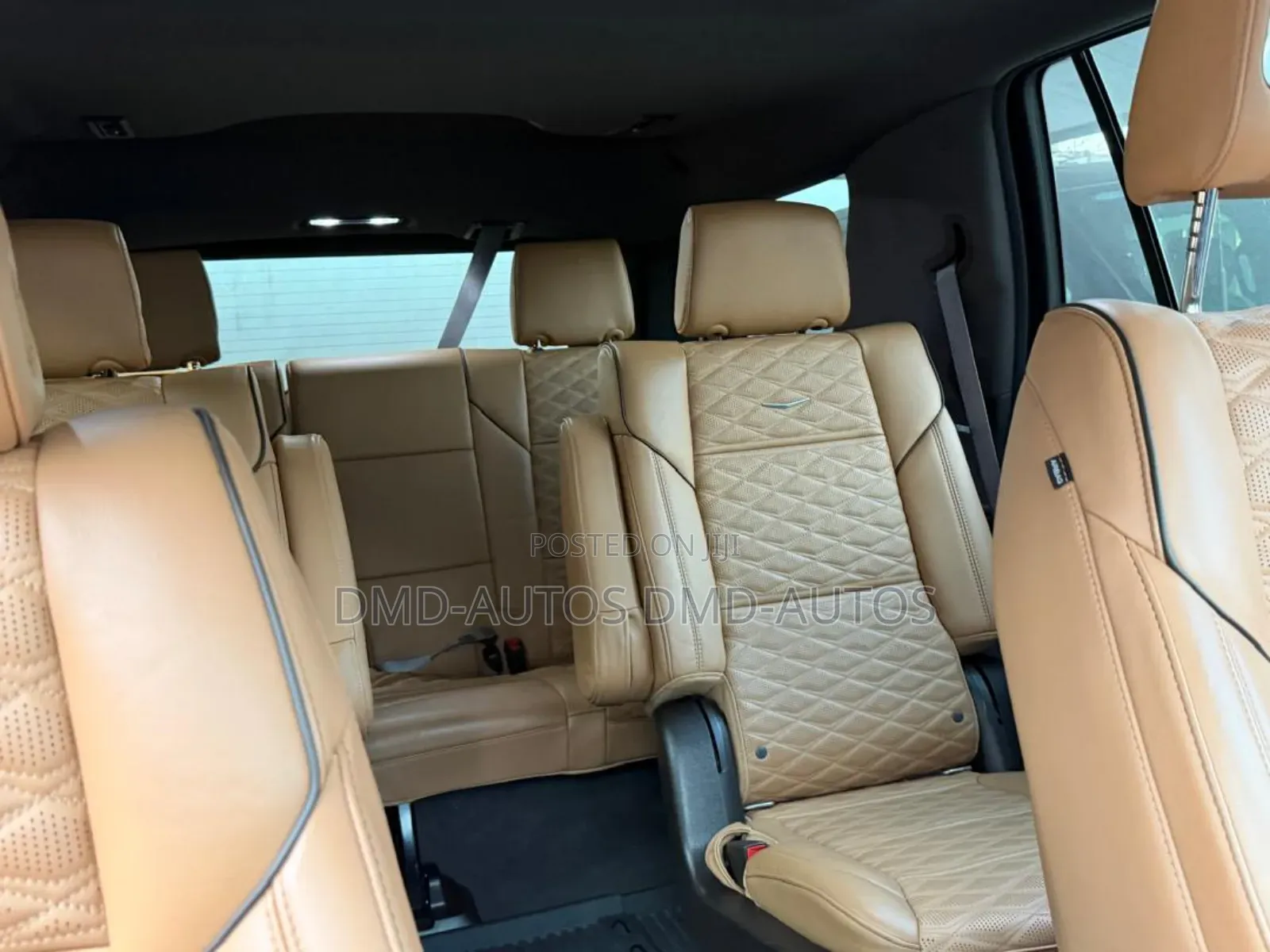 Cadillac Escalade 2022 White