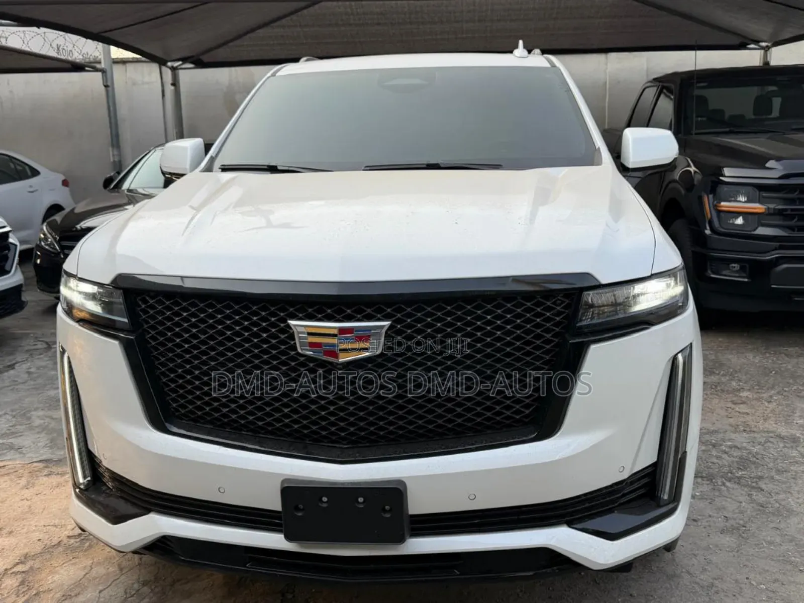 Cadillac Escalade 2022 White
